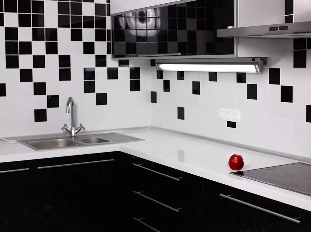 kitchen backsplash installers